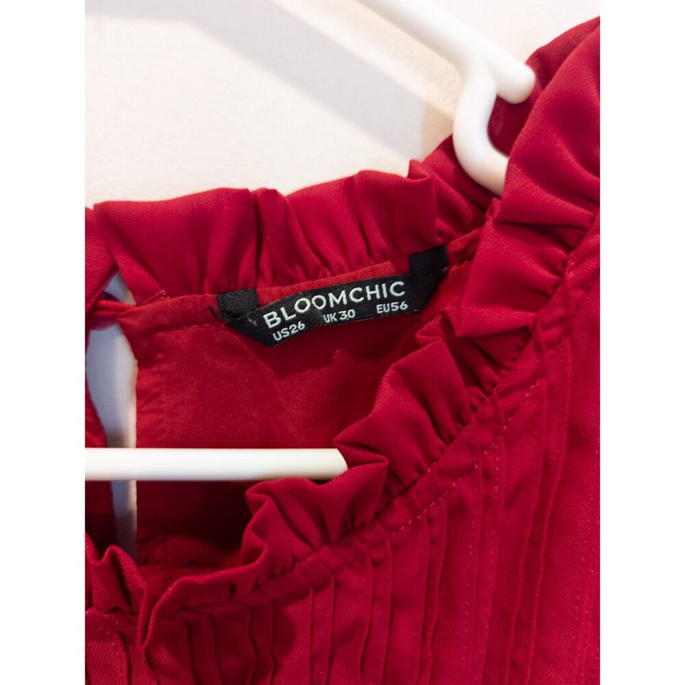 Bloomchic women's red ruffle front blouse size US 26 - Picture 3 of 4